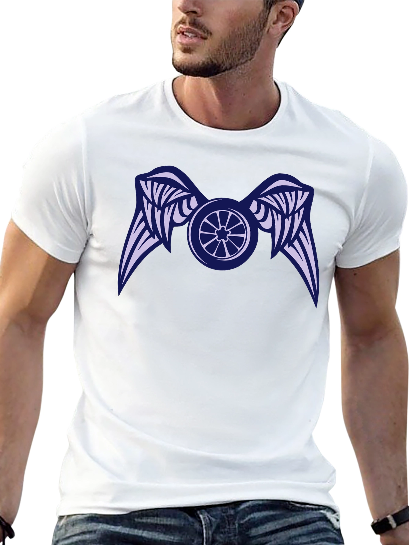 Camiseta Negra con Diseño de Rueda Alada