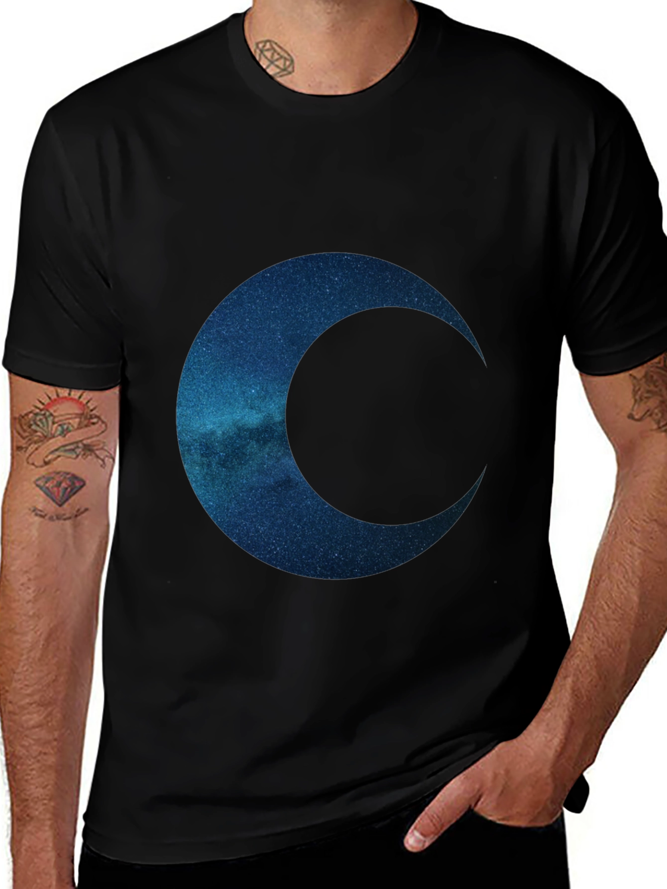 Camiseta Negra con Diseño de Luna Galáctica