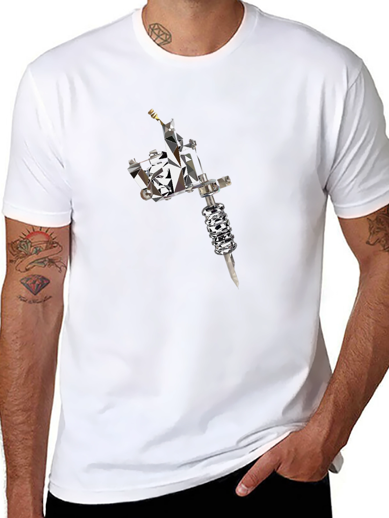 Camiseta Negra con Diseño de Máquina de Tatuaje