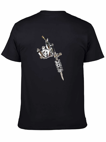 Camiseta Negra con Diseño de Máquina de Tatuaje