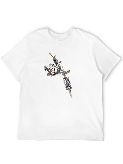 Camiseta Negra con Diseño de Máquina de Tatuaje