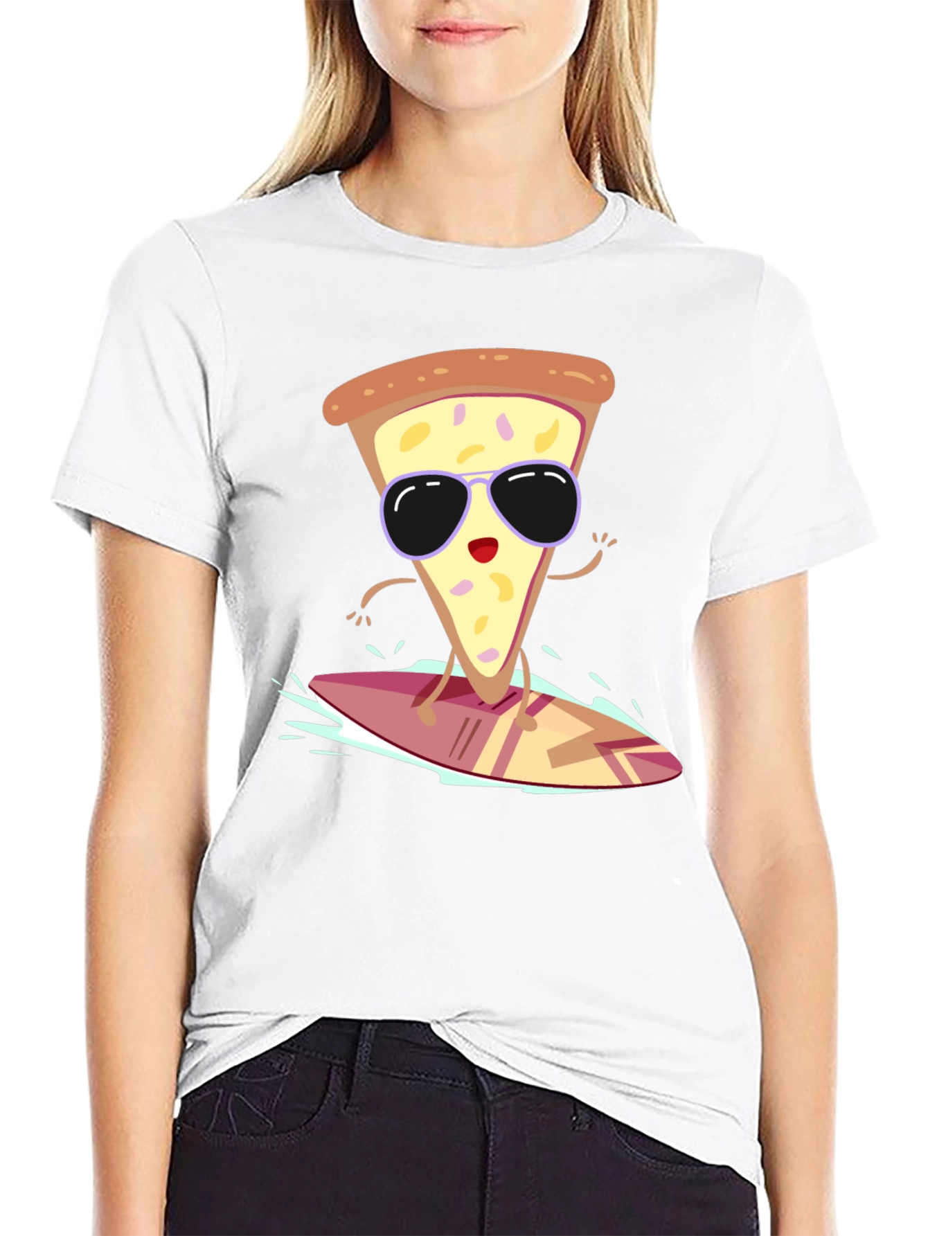 Camiseta Negra con Diseño de Pizza Surfista