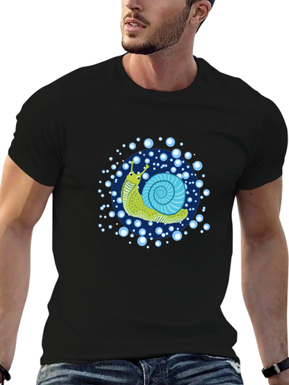 Camiseta Negra con Diseño de Caracol Animado