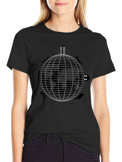 Camiseta Negra con Diseño de Mundo Urbano