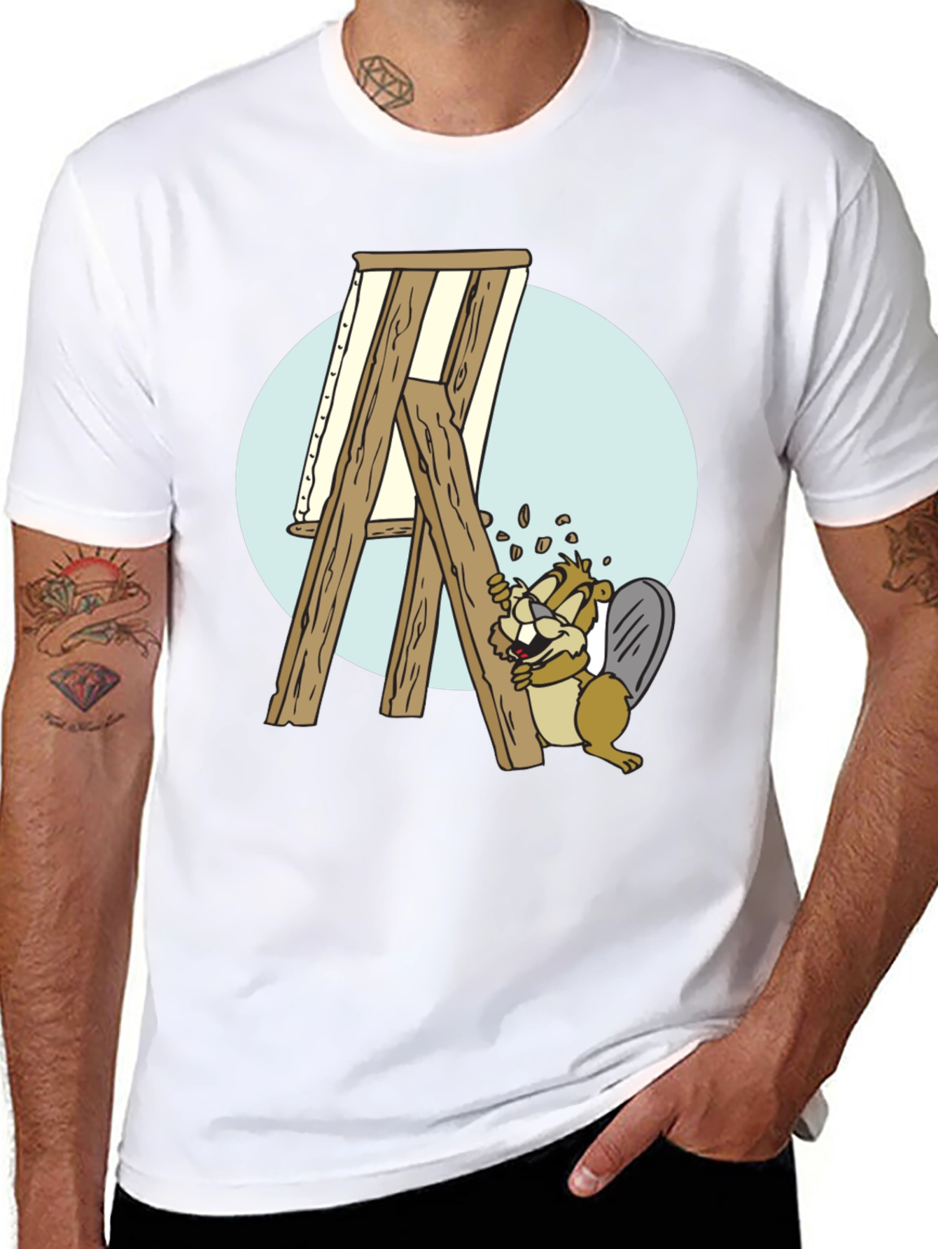 Camiseta Negra con Diseño de Castor Constructor