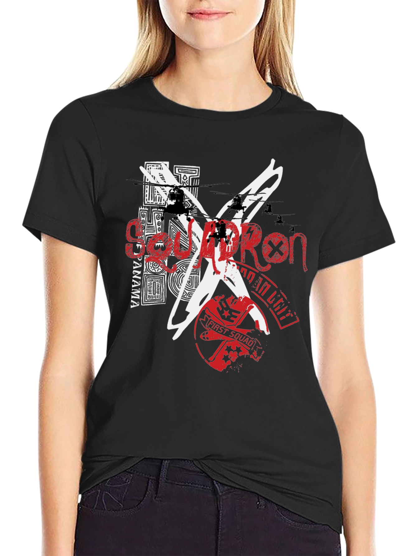 Camiseta Negra Estampada Estilo Urbano