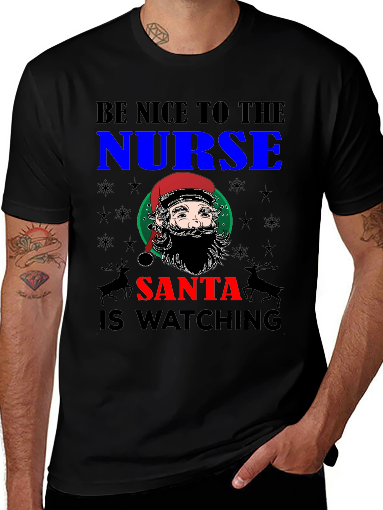 Camiseta Gráfica Be Nice to the Nurse - Santa