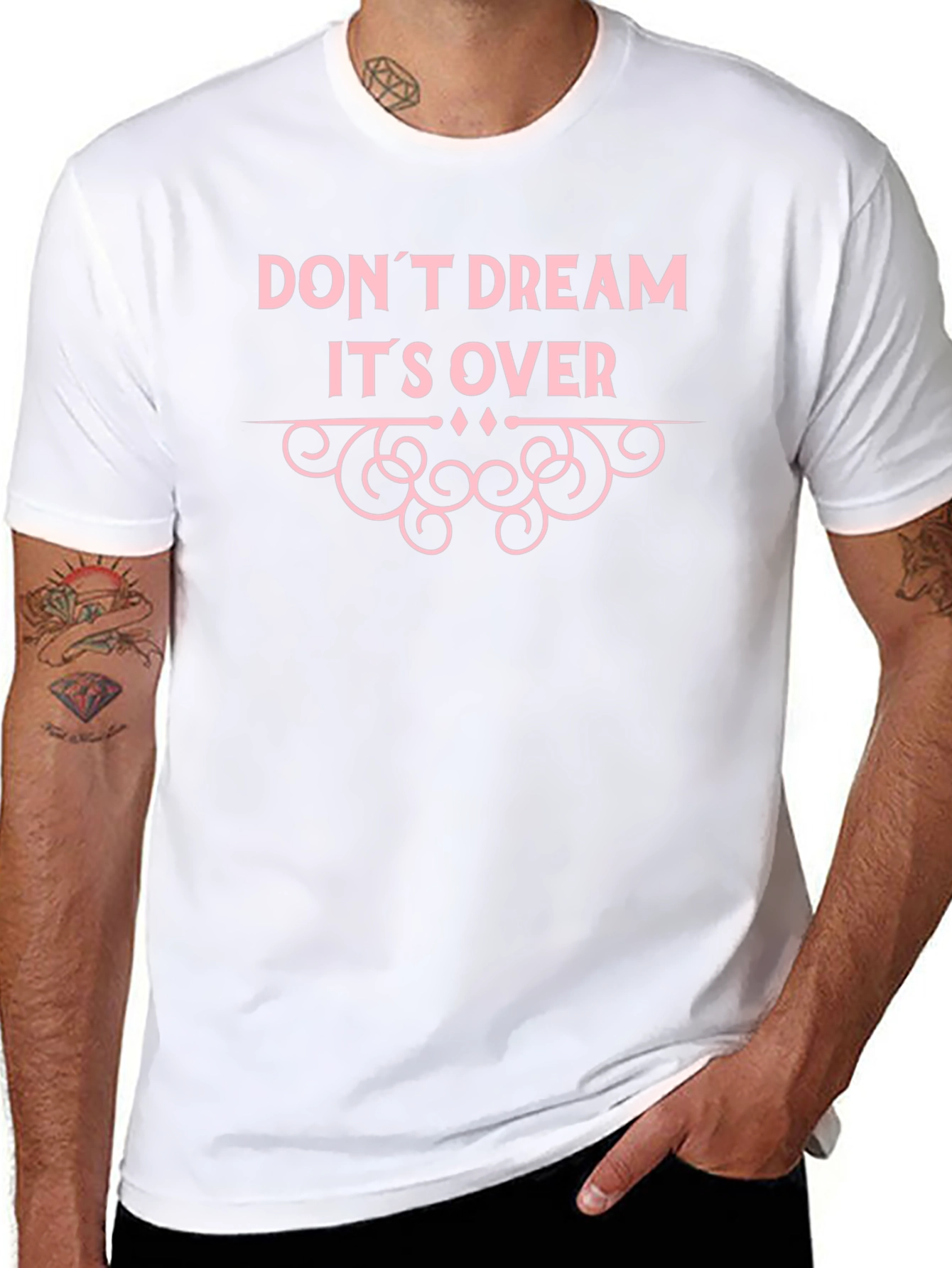 Camiseta Negra con Diseño Dont Dream Its Over