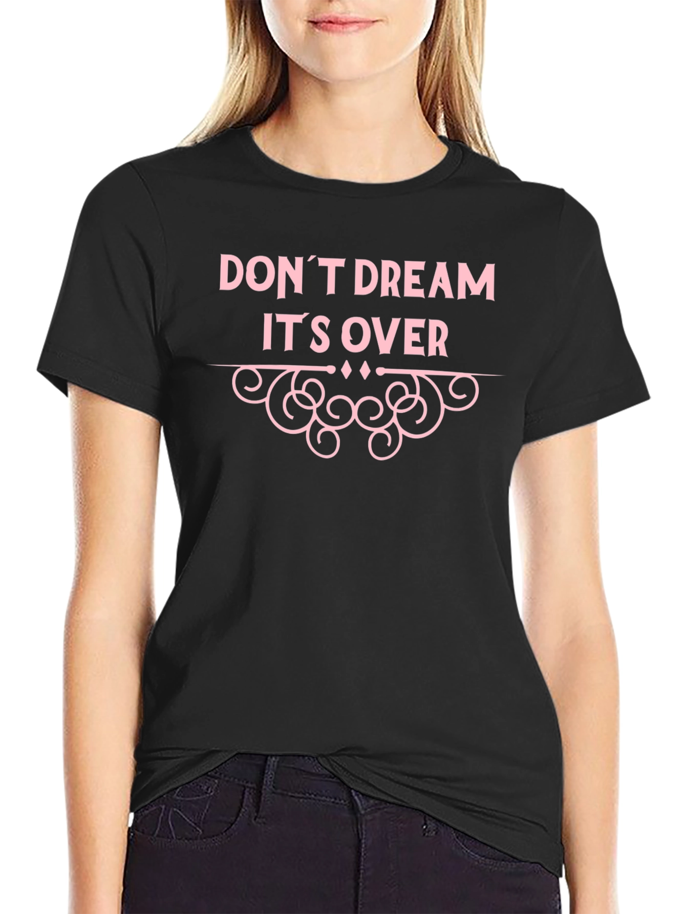 Camiseta Negra con Diseño Dont Dream Its Over