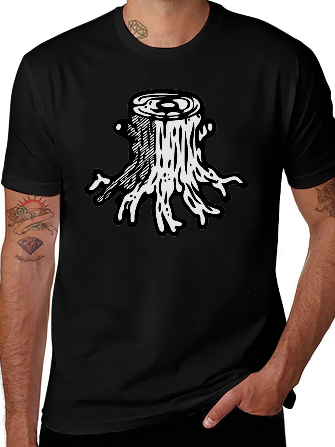 Camiseta Negra Diseño Tocón de Árbol
