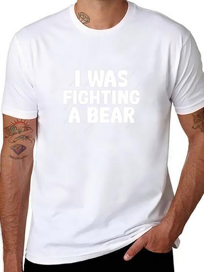 Camiseta Negra I Was Fighting a Bear Divertida