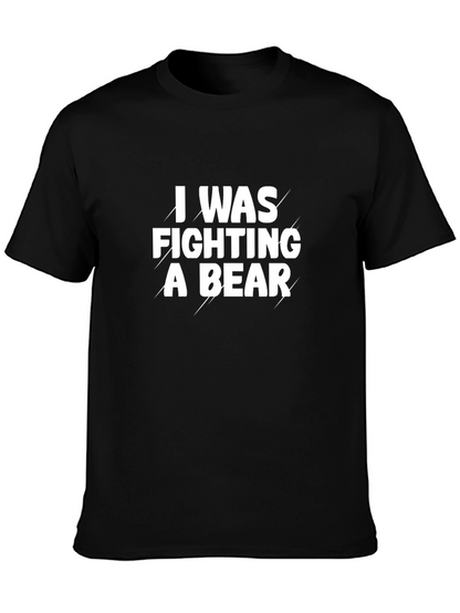 Camiseta Negra I Was Fighting a Bear Divertida