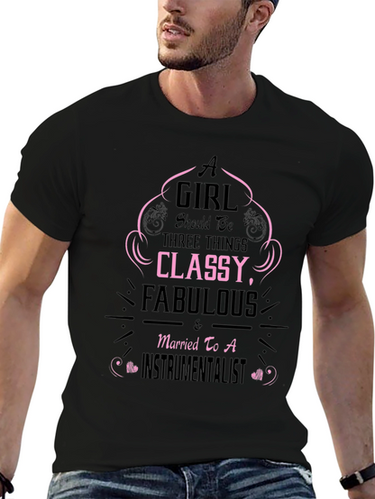 Camiseta Negra A Girl Should Be...