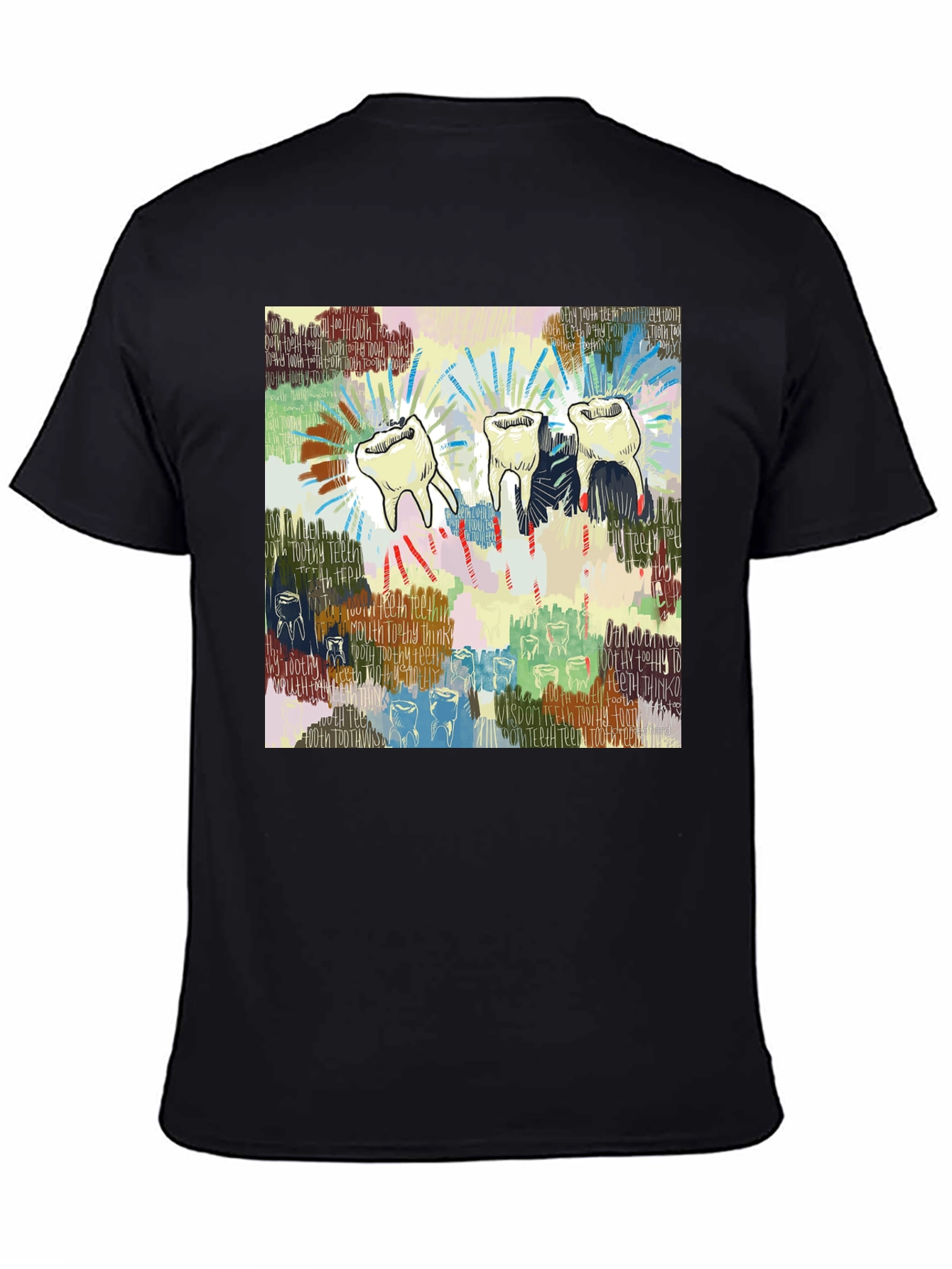 Camiseta Negra con Diseño de Dientes Abstractos