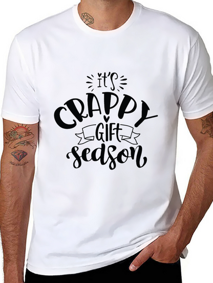 Camiseta Negra Humorística: Temporada de Regalos Basura
