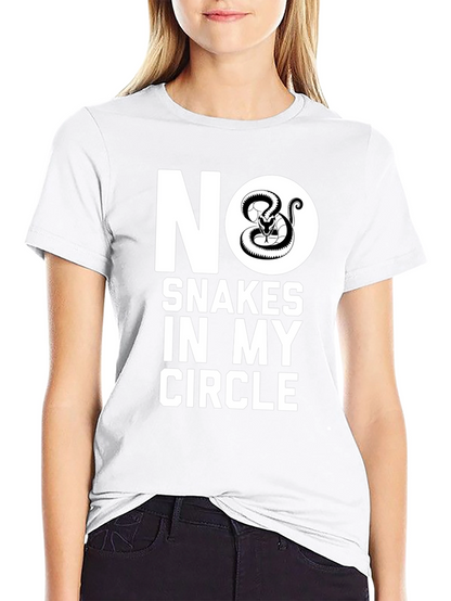 Camiseta Negra No Serpientes en Mi Círculo