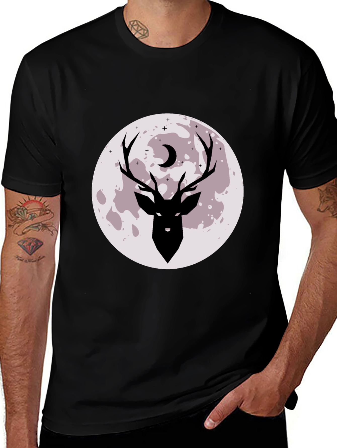 Camiseta Negra Estampada Ciervo y Luna