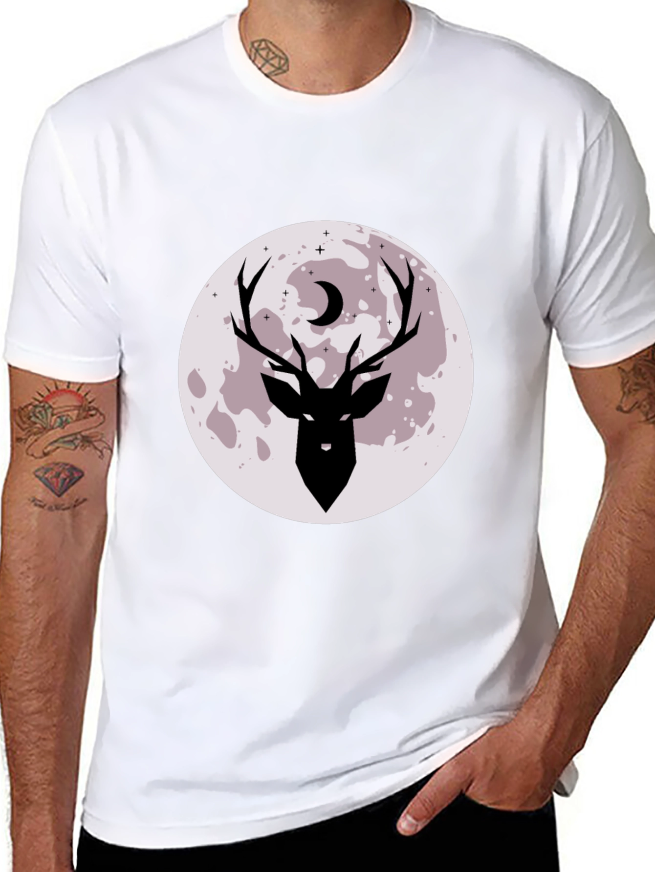 Camiseta Negra Estampada Ciervo y Luna