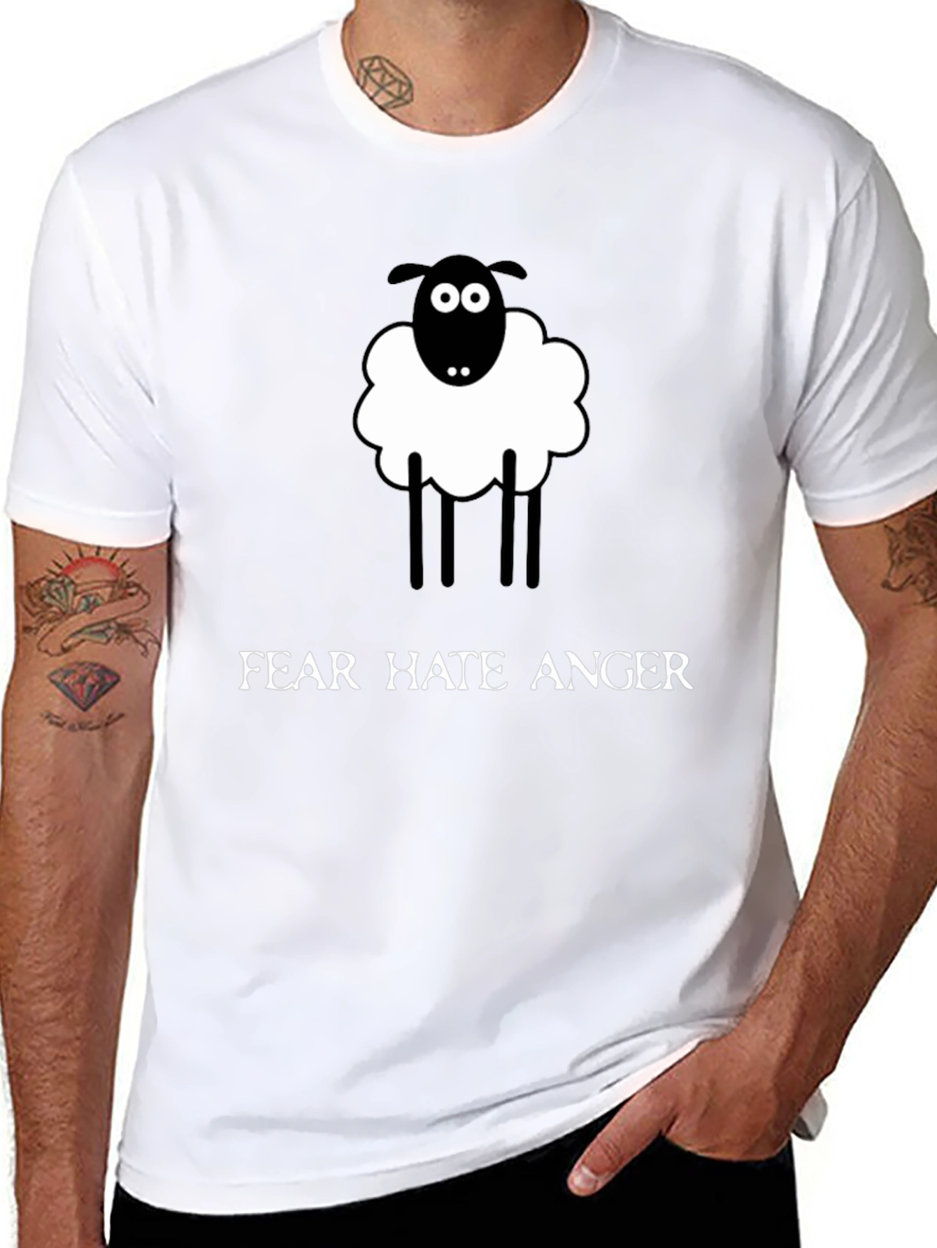 Camiseta Negra Oveja Miedo Odio Ira