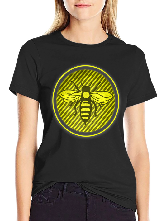 Camiseta Negra con Abeja en Círculo Amarillo