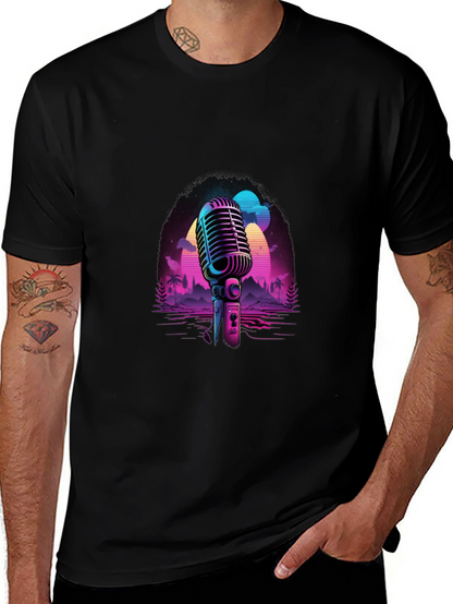 Camiseta Negra con Diseño Retro de Micrófono