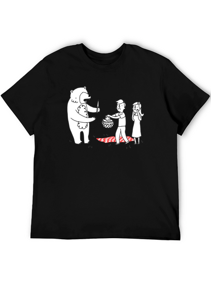 Camiseta Negra Estampada: Oso Ladrón de Picnic