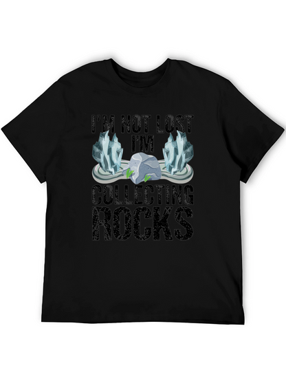 Camiseta Negra Coleccionando Rocas para Aventureros