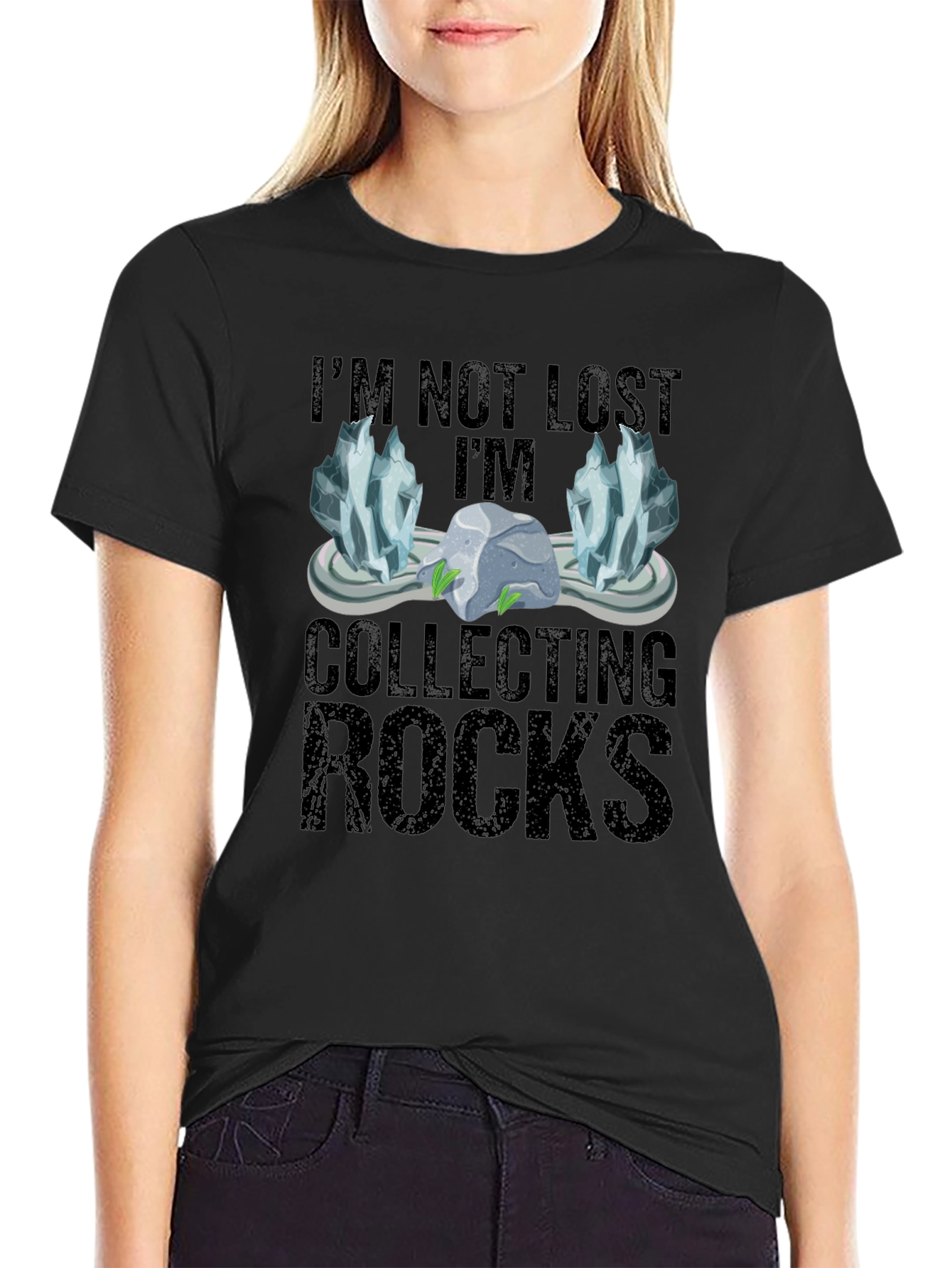 Camiseta Negra Coleccionando Rocas para Aventureros