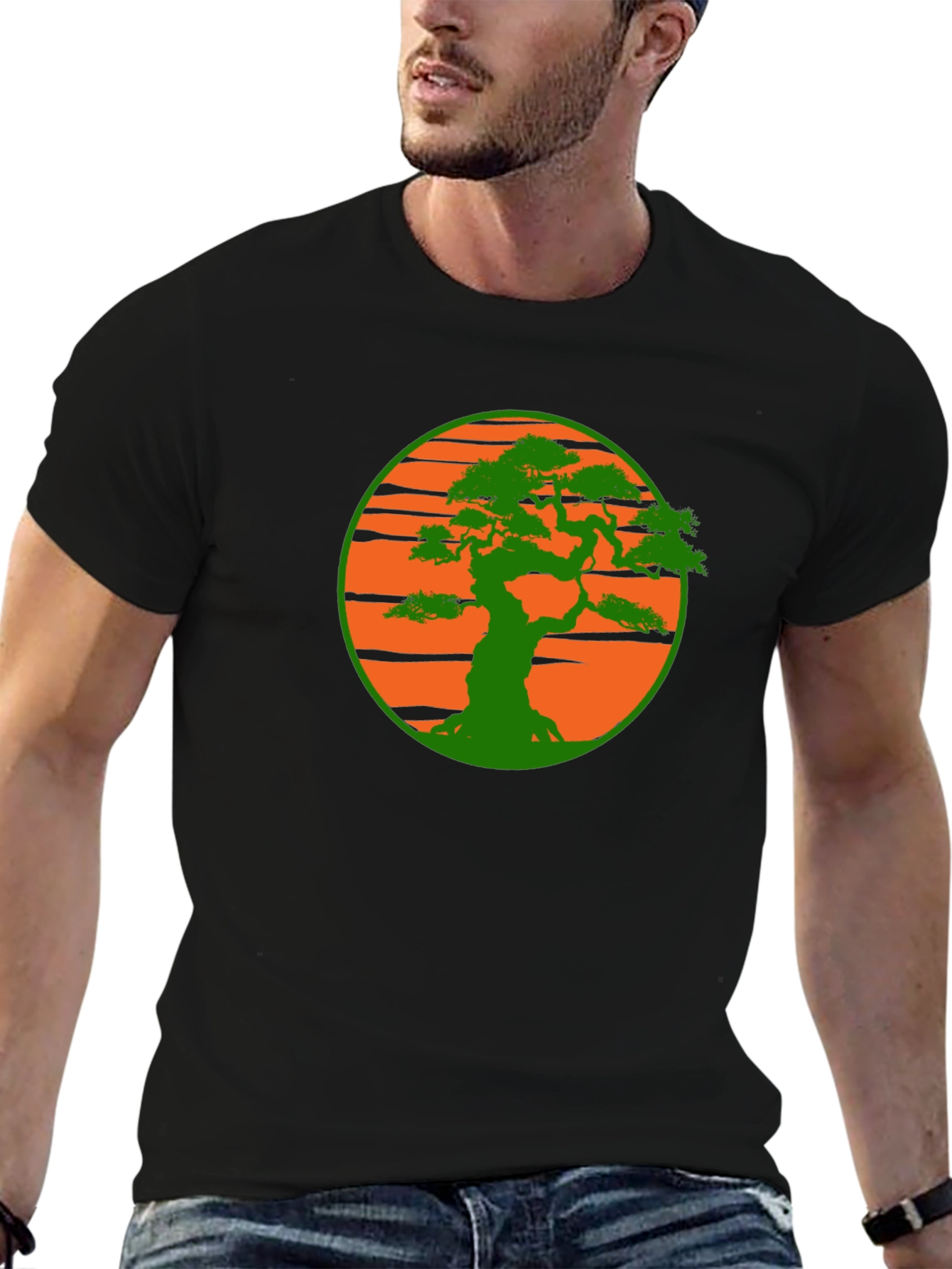Camiseta Negra con Diseño Bonsái Sol Naranja