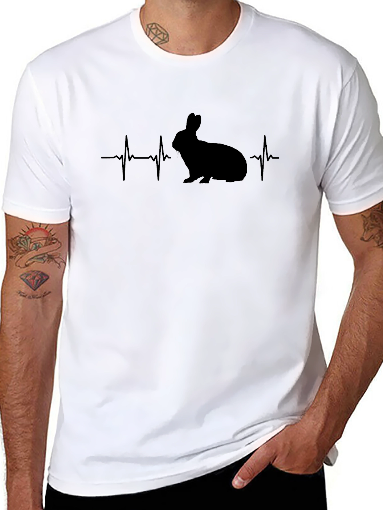 Camiseta Negra Conejo Latido - Diseño Único