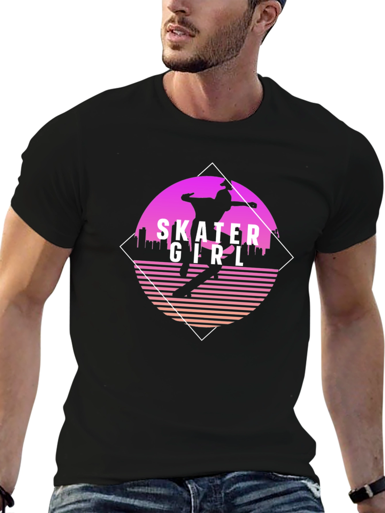Camiseta Negra con Diseño Skater Girl Retro