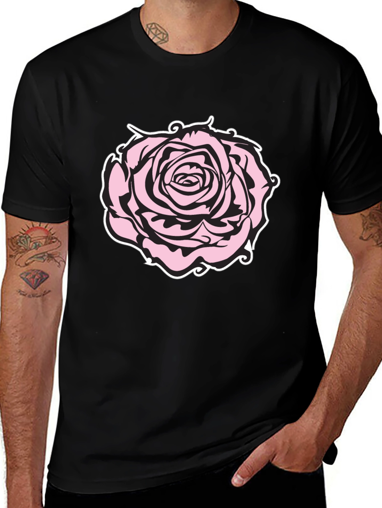 Camiseta Negra con Diseño de Rosa Abstracta