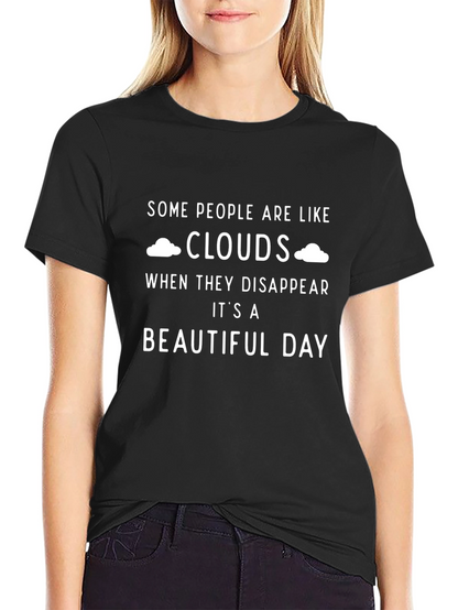Camiseta Negra: Personas Como Nubes - Día Hermoso