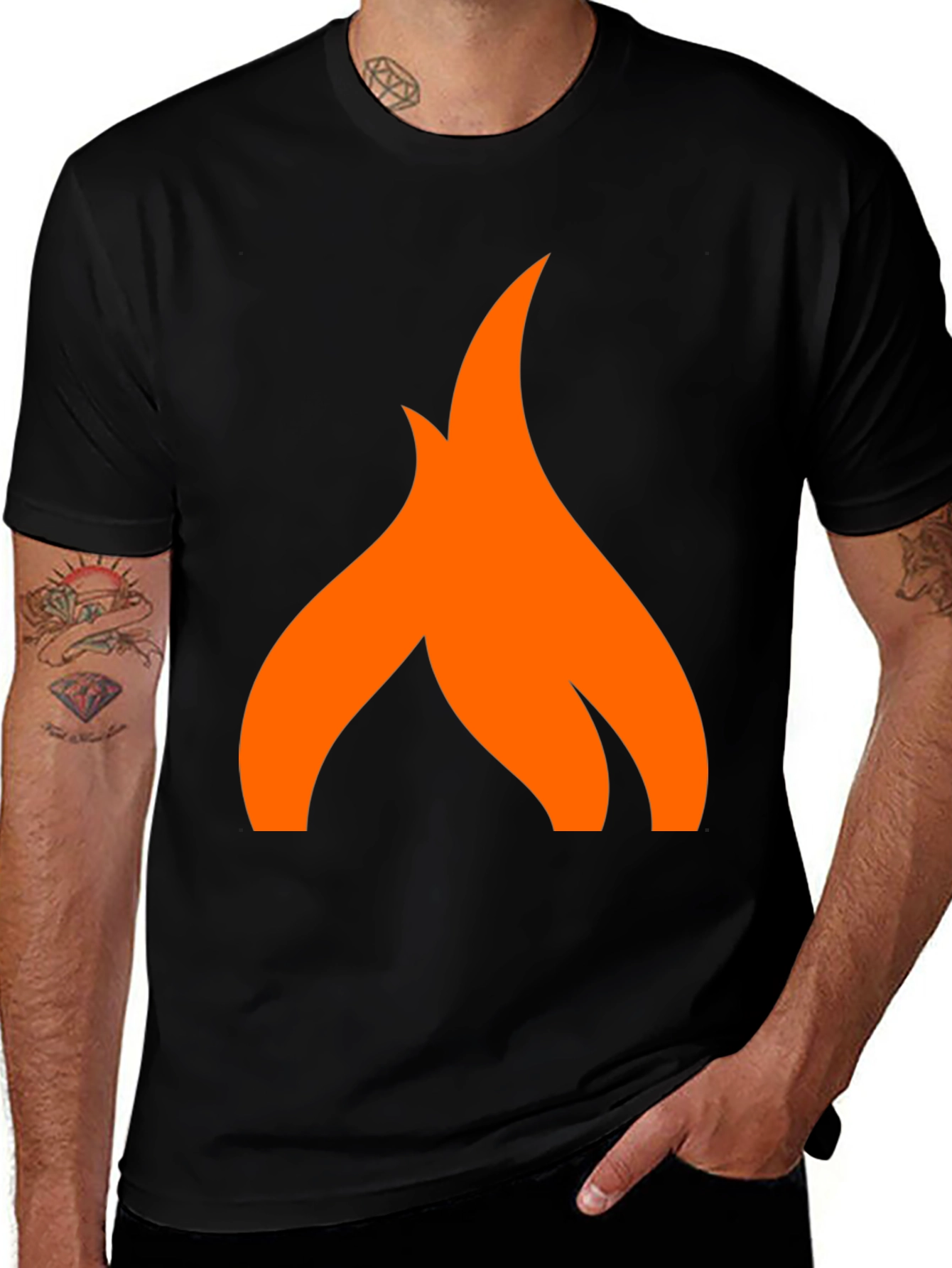Camiseta Negra con Logo de Llama Naranja