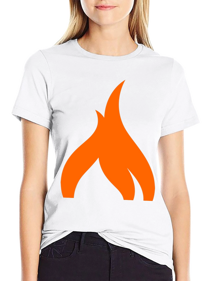 Camiseta Negra con Logo de Llama Naranja