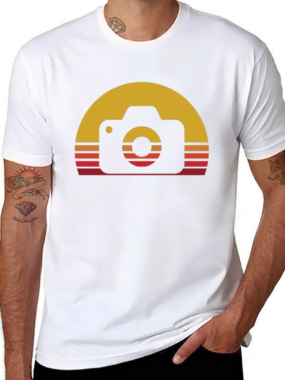 Camiseta Negra con Diseño Retro de Cámara Fotográfica