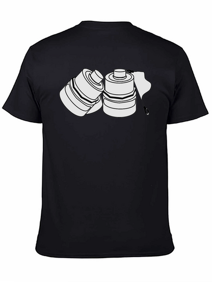 Camiseta Negra con Diseño de Latas Abstractas
