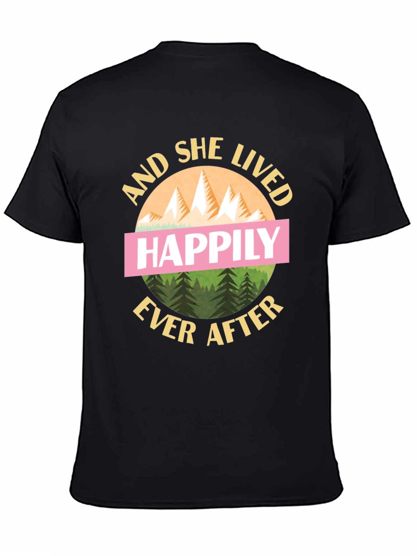 Camiseta Negra And She Lived Happily Ever After