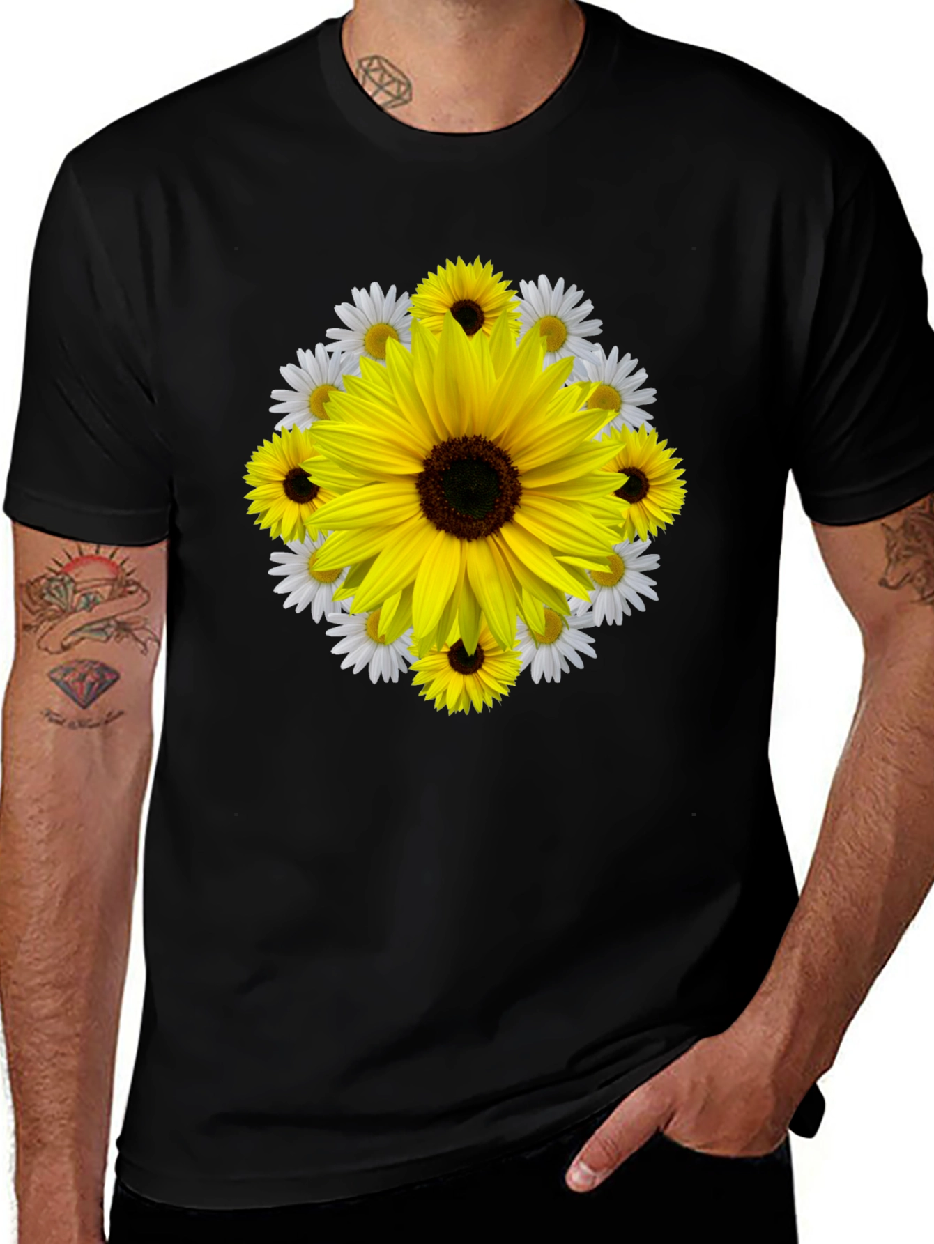 Camiseta Negra con Diseño Floral Girasol
