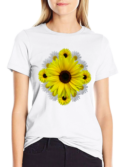 Camiseta Negra con Diseño Floral Girasol