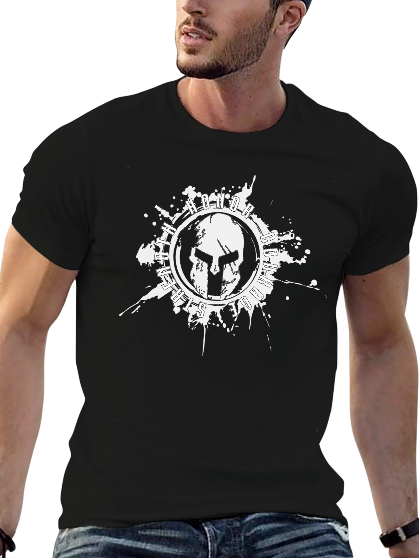 Camiseta Negra con Diseño de Casco Espartano