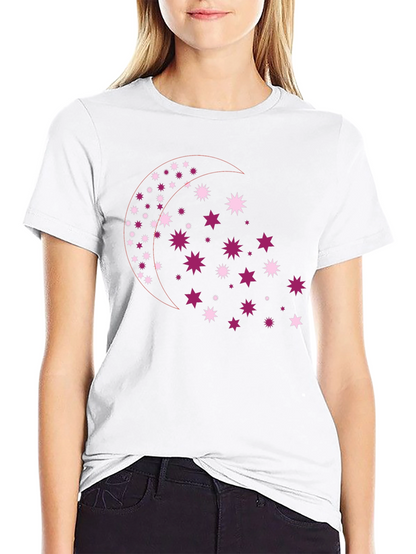 Camiseta Negra con Diseño de Luna y Estrellas