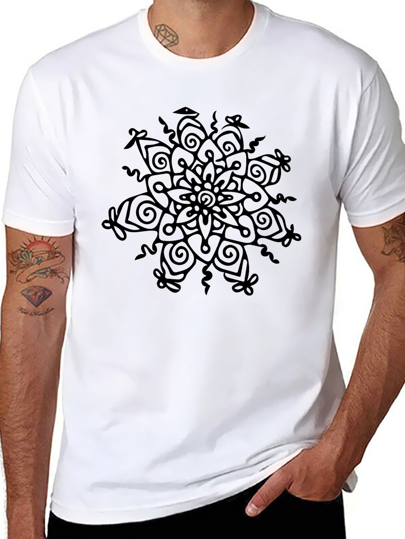 Camiseta Negra con Mandala Abstracta