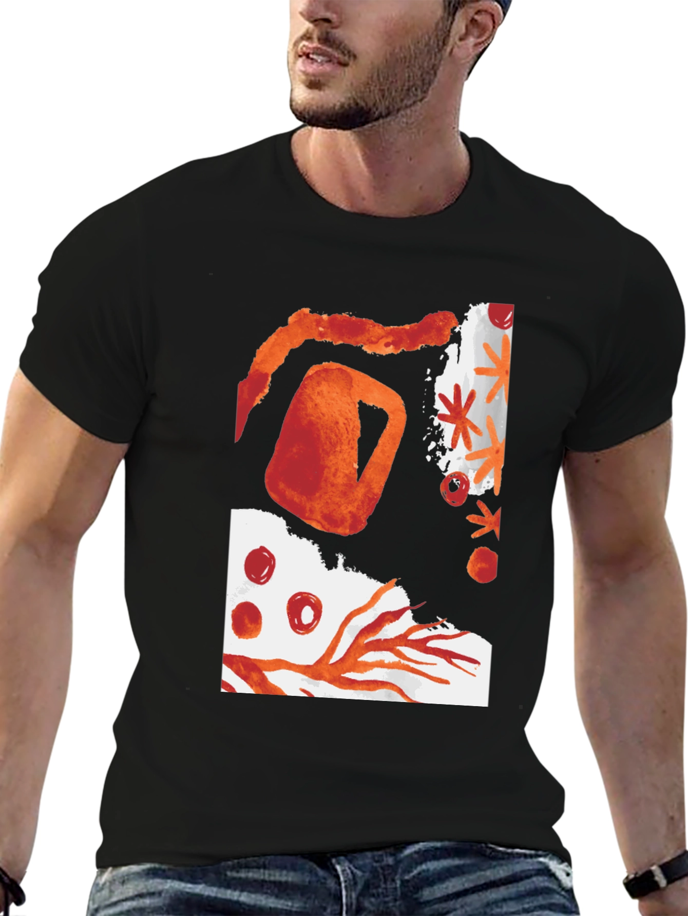 Camiseta Negra con Diseño Abstracto Naranja