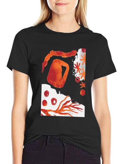 Camiseta Negra con Diseño Abstracto Naranja