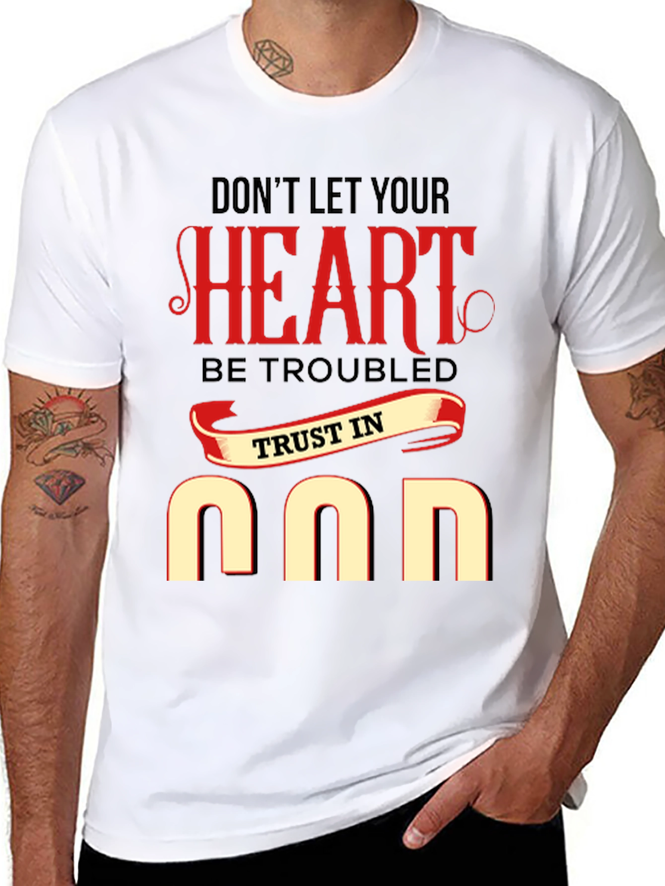 Camiseta Negra: Corazón y Confianza