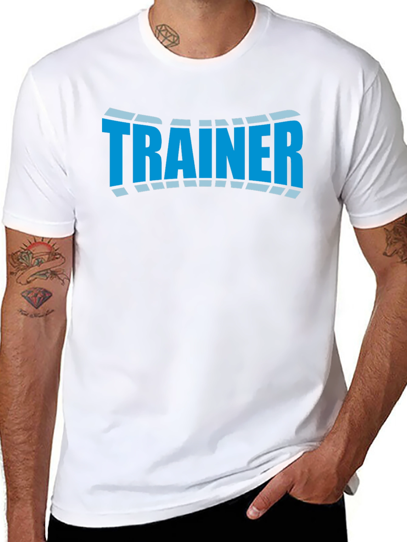 Camiseta Negra Trainer Diseño Moderno