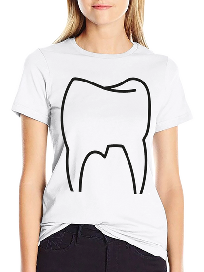 Camiseta Negra con Diseño de Muela