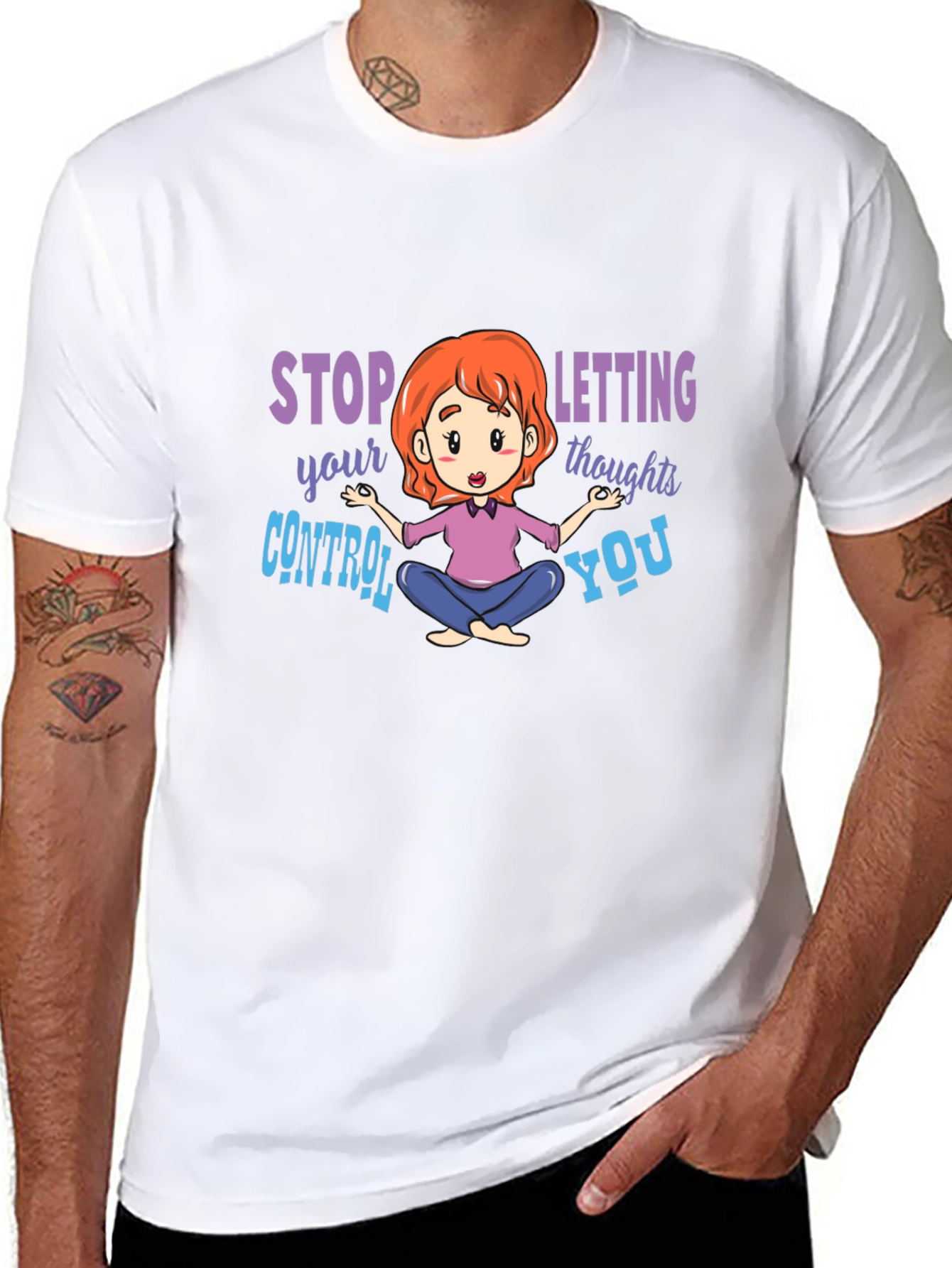Camiseta Negra con Diseño de Meditación