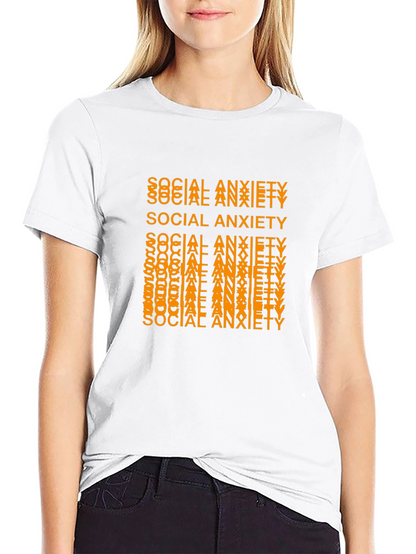 Camiseta Negra con Diseño Social Anxiety